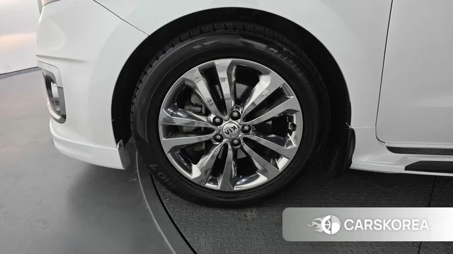 Kia All New Carnival id 4558014 из Кореи 15