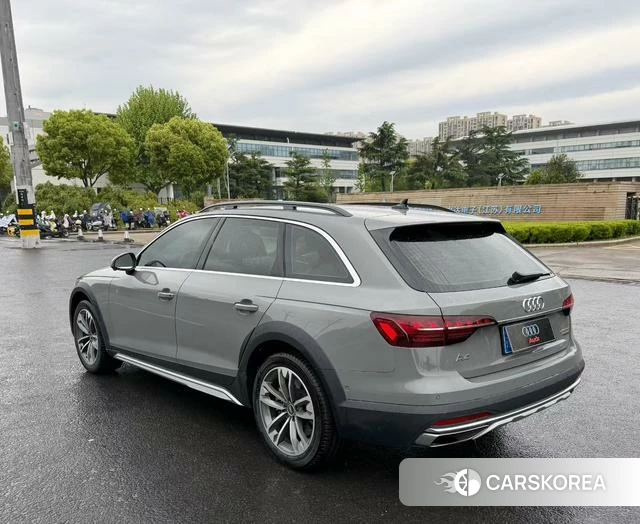 Audi A4 (import) 2021 Темно-серый из Китая, фото 5