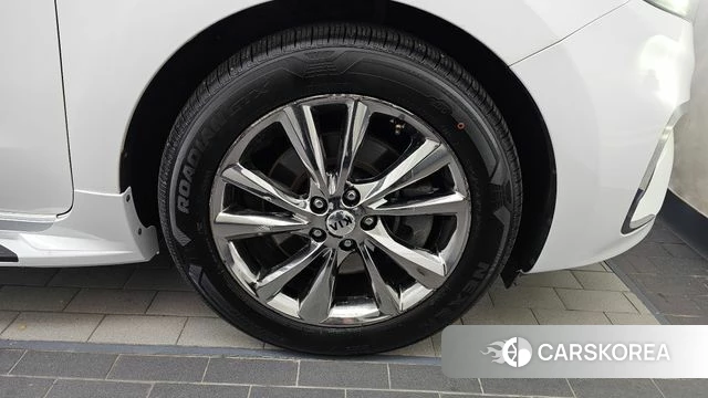 Kia The New Carnival id 3873133 из Кореи 15