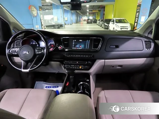 Kia The New Carnival id 3742563 из Кореи 15