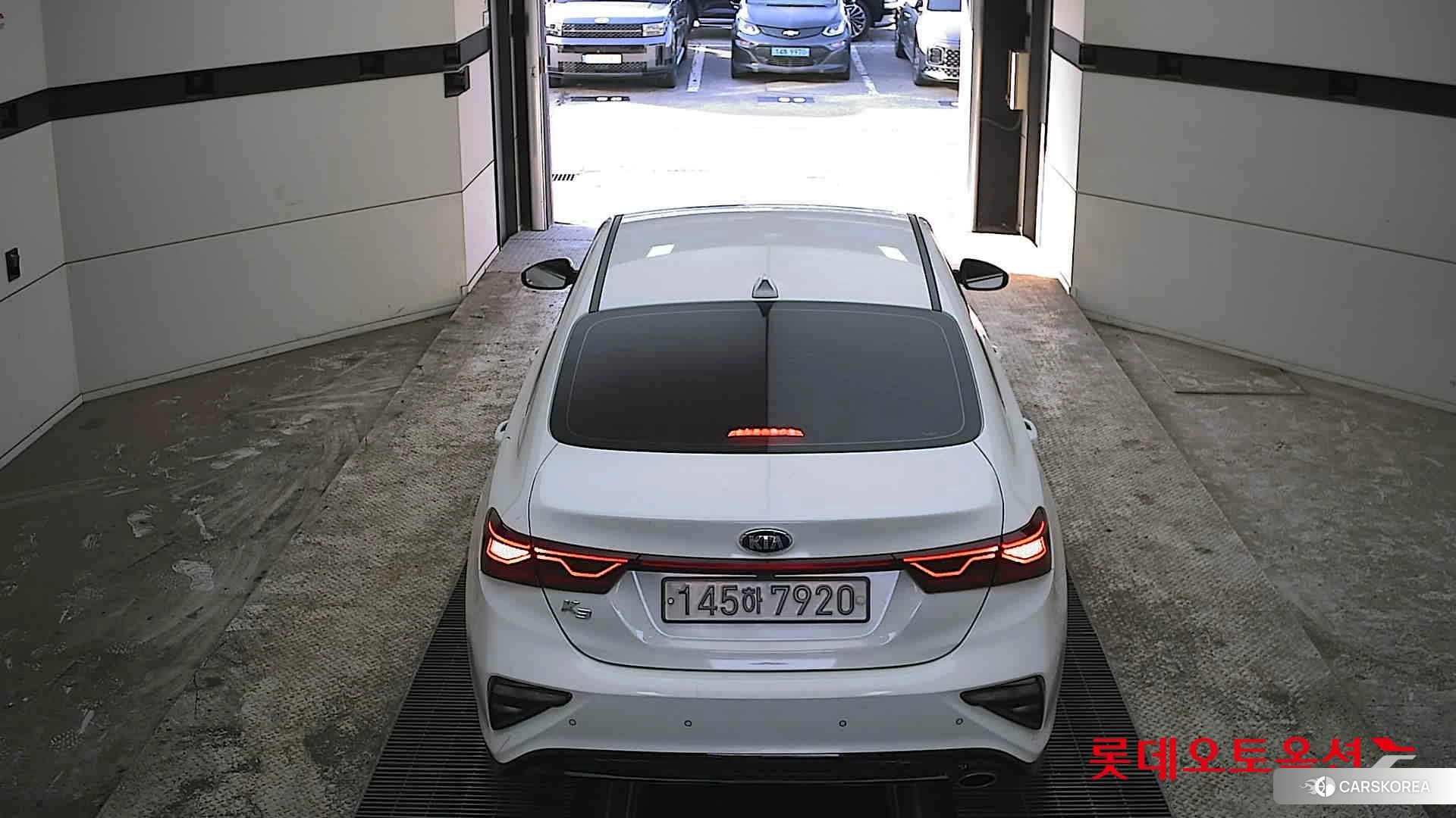 Kia K3 id 3882153 из Кореи 31