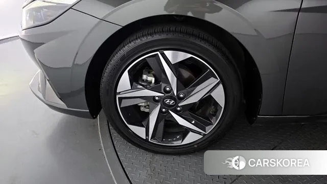 Hyundai Avante (CN7) id 3360310 из Кореи 15