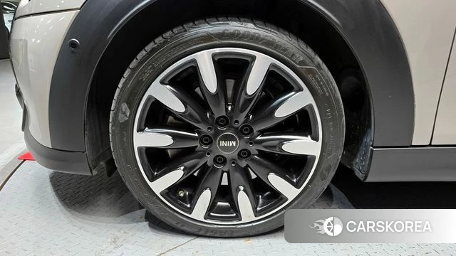 Mini Cooper S id 4330310 из Кореи 25