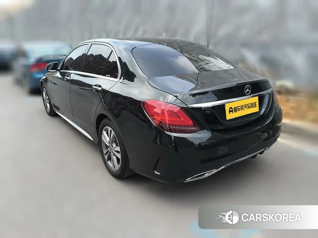 Mercedes-Benz Class C 2021 Зеленый из Китая, фото 5