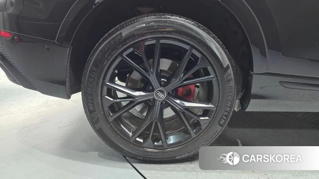 Audi Q8 (4M) id 4534649 из Кореи 33