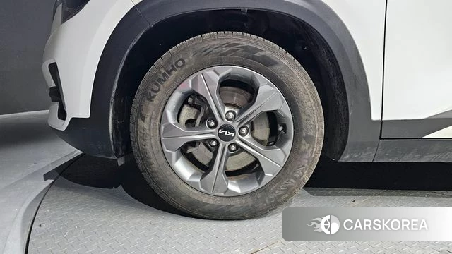 Kia Seltos id 4249504 из Кореи 15