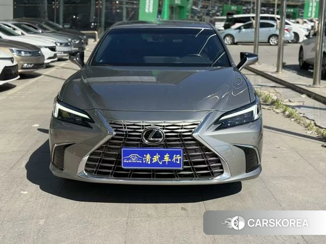 Lexus ES id 4298412 из Китая 7