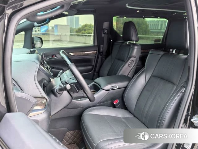 Toyota Elfa id 4278453 из Китая 16