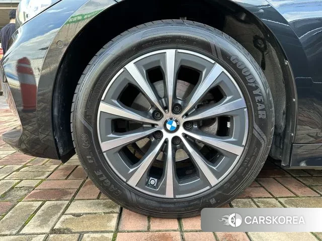 BMW 3 Series (G20) id 3053112 из Кореи 15