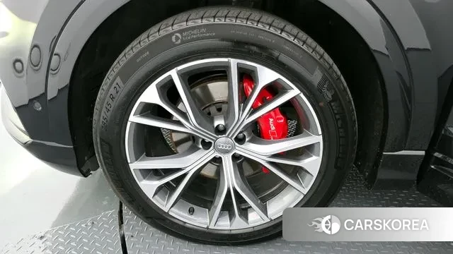 Audi Q8 (4M) id 3361861 из Кореи 15