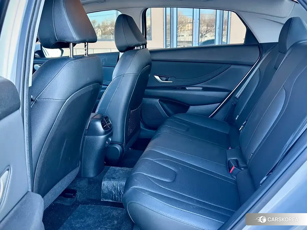 Hyundai Elantra id 4545597 из Китая 18