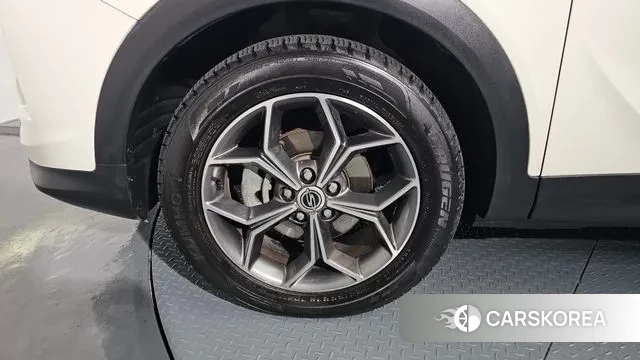 Ssangyong Beautiful Korando id 3284114 из Кореи 15