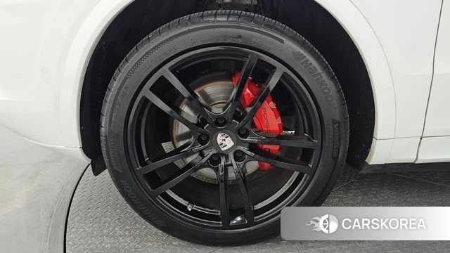 Porsche Cayenne (PO536) id 4620371 из Кореи 28