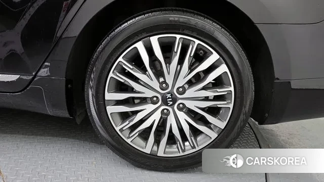 Kia K7 Premier id 3676758 из Кореи 15