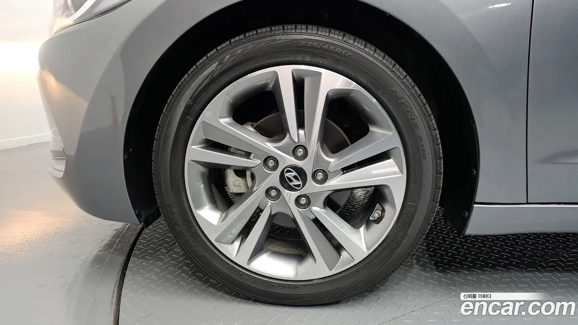 Hyundai Avante AD id 2171547 из Кореи 15