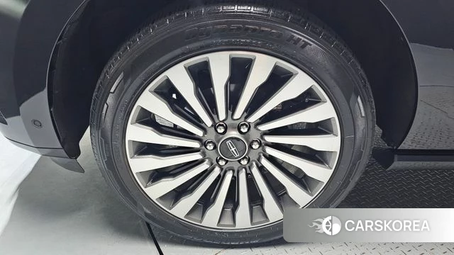 Lincoln Navigator 4th generation id 4784535 из Кореи 32
