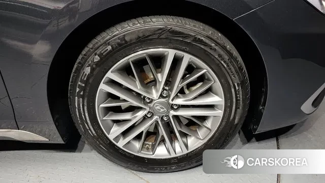 Hyundai Grandeur IG id 3336442 из Кореи 15