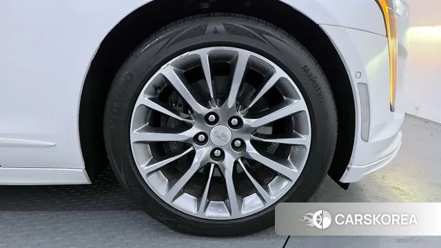 Cadillac CT6 id 3592968 из Кореи 15