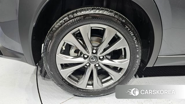 Lexus UX250h id 4388389 из Кореи 25