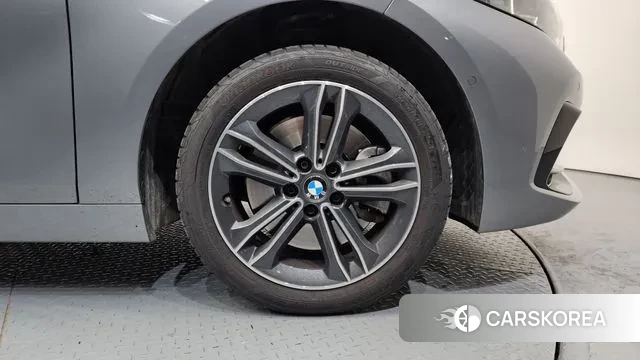 BMW 1 Series (F40) id 3739852 из Кореи 15