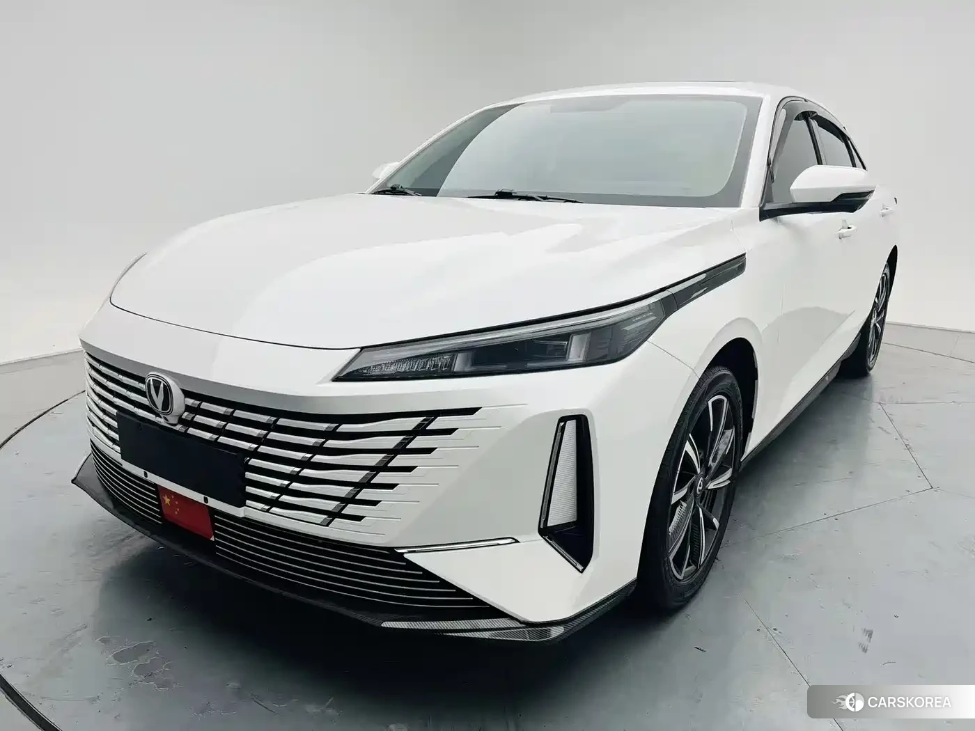 Chang'an Yidong 2025 Белый из Китая, фото 5