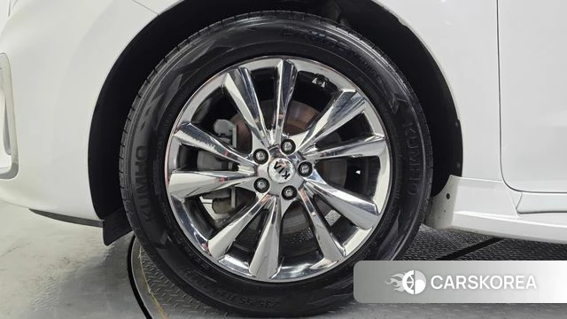 Kia The New Carnival id 4520349 из Кореи 15