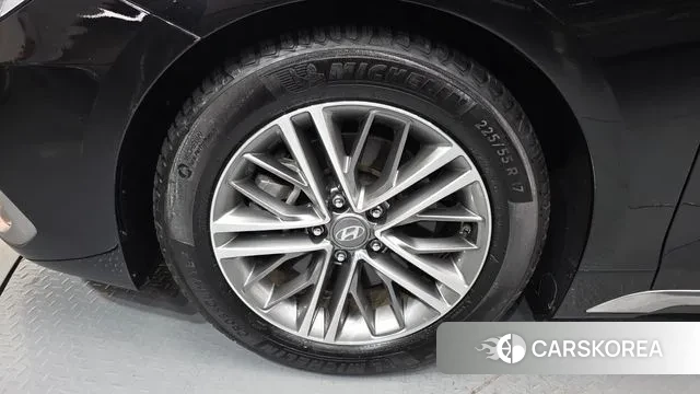 Hyundai Grandeur IG id 3407805 из Кореи 15