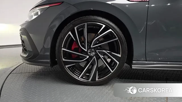 Volkswagen Golf 8th Generation id 3031608 из Кореи 15