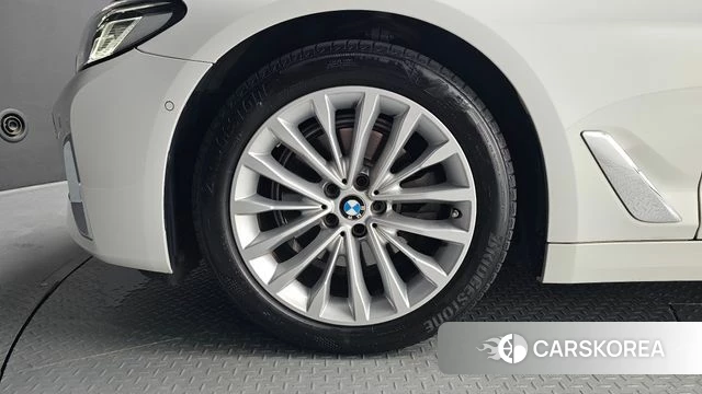 BMW 5 Series (G30) id 4651417 из Кореи 28