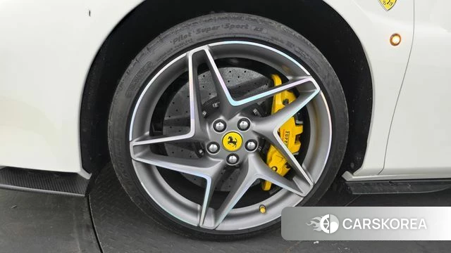 Ferrari F8 Tributo id 4490206 из Кореи 15