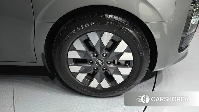 Hyundai Staria id 3818235 из Кореи 15