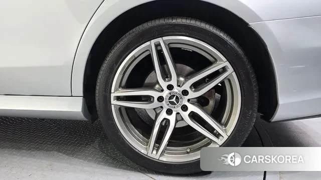 Mercedes-Benz E-Class W213 id 3713392 из Кореи 15