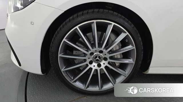 Mercedes-Benz E-Class W213 id 4196152 из Кореи 15