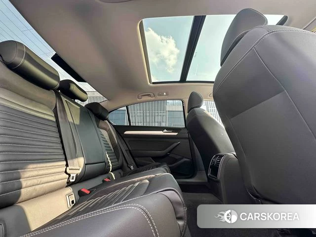 Volkswagen Magotan id 4259883 из Китая 14