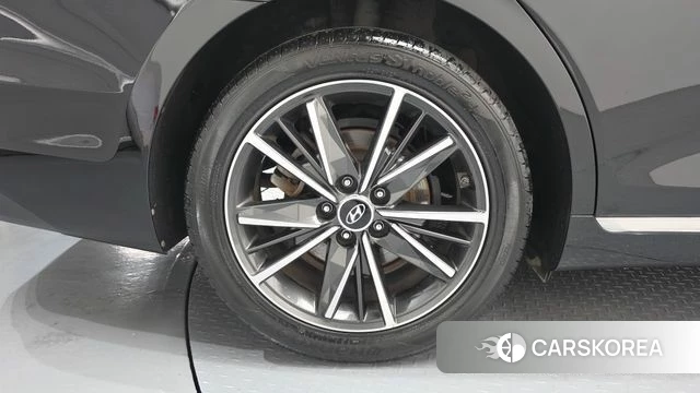 Hyundai The New Grandeur IG id 4187734 из Кореи 28