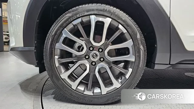 Ssangyong Torres id 3405709 из Кореи 15