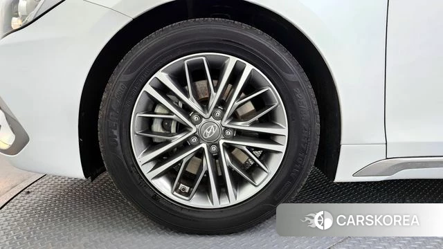 Hyundai Grandeur IG id 3924806 из Кореи 15