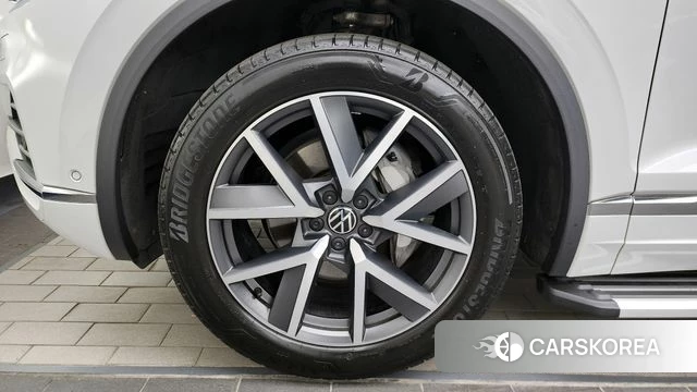 Volkswagen Touareg 3rd generation id 3793492 из Кореи 15