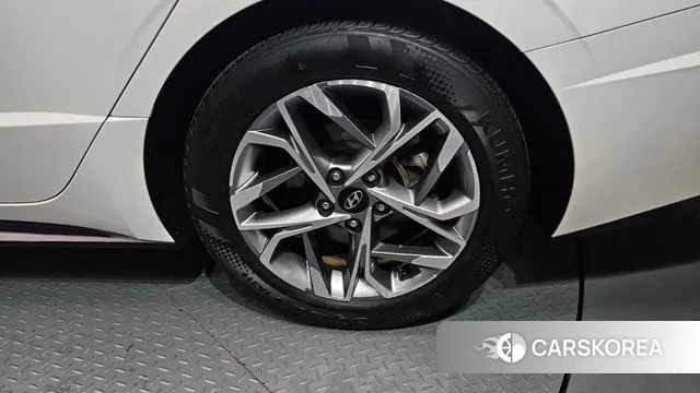 Hyundai Sonata (DN8) id 3573746 из Кореи 15