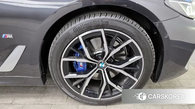 BMW 5 Series (G30) id 3596798 из Кореи 15