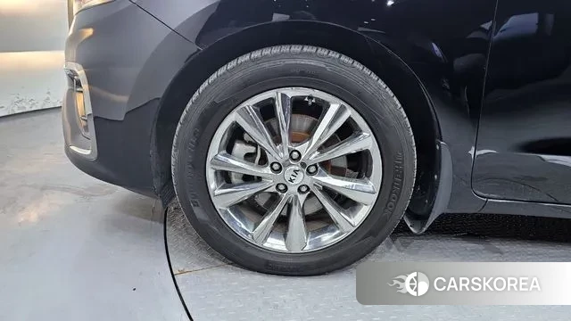 Kia The New Carnival id 2886524 из Кореи 15