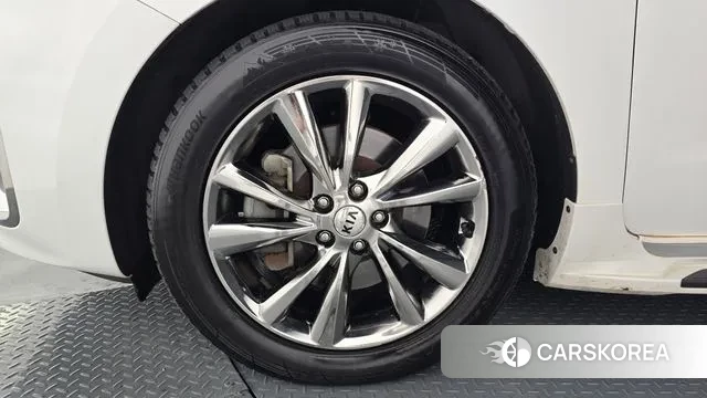 Kia The New Carnival id 3499970 из Кореи 15