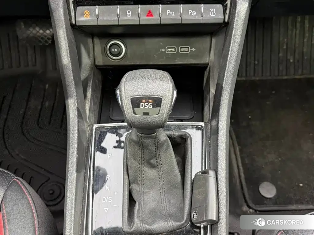 Skoda Krok id 4548080 из Китая 9