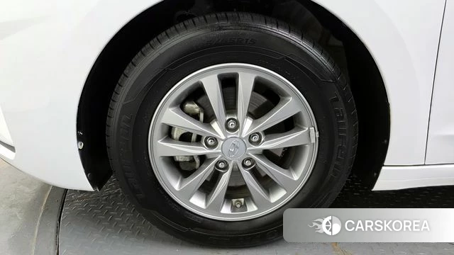 Hyundai The New Avante AD id 3844647 из Кореи 15