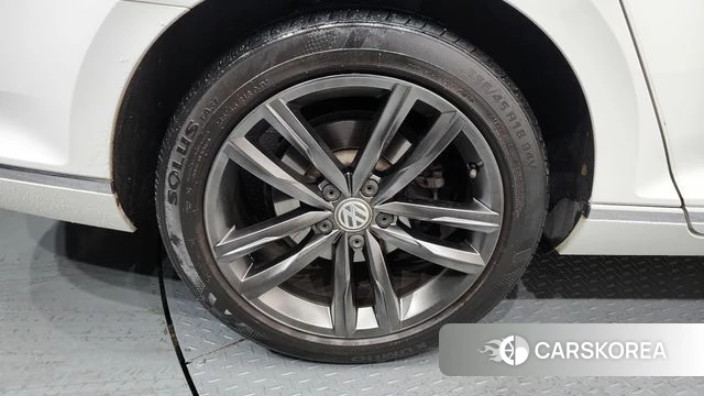 Volkswagen Passat GT (B8) id 4286180 из Кореи 15