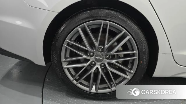 Genesis G70 id 3845871 из Кореи 16