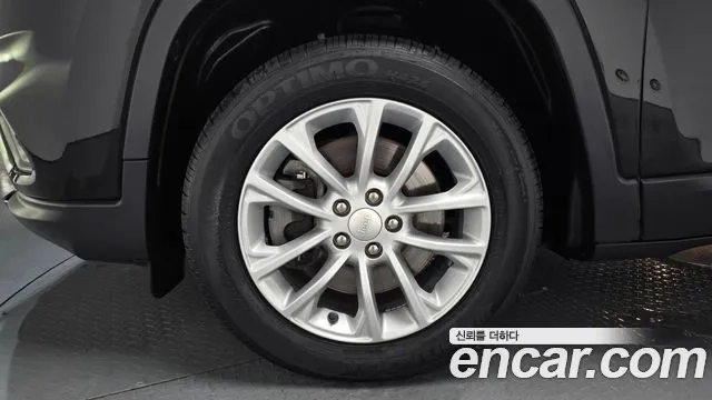 Jeep Cherokee (KL) id 2922786 из Кореи 15