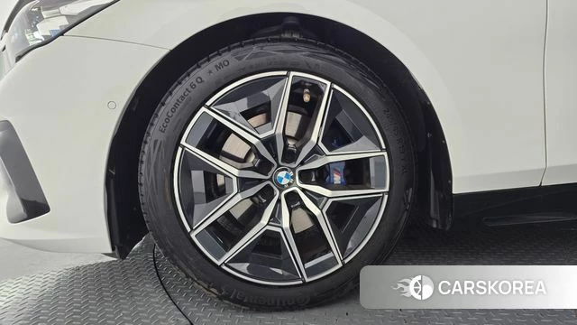 BMW 5 Series (G60) id 4549221 из Кореи 27