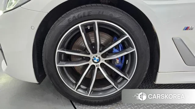 BMW 5 Series (G30) id 2890308 из Кореи 15