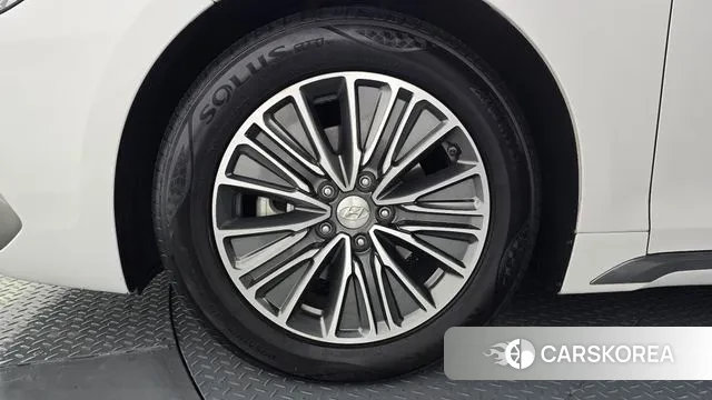 Hyundai Grandeur IG Hybrid id 3499755 из Кореи 15